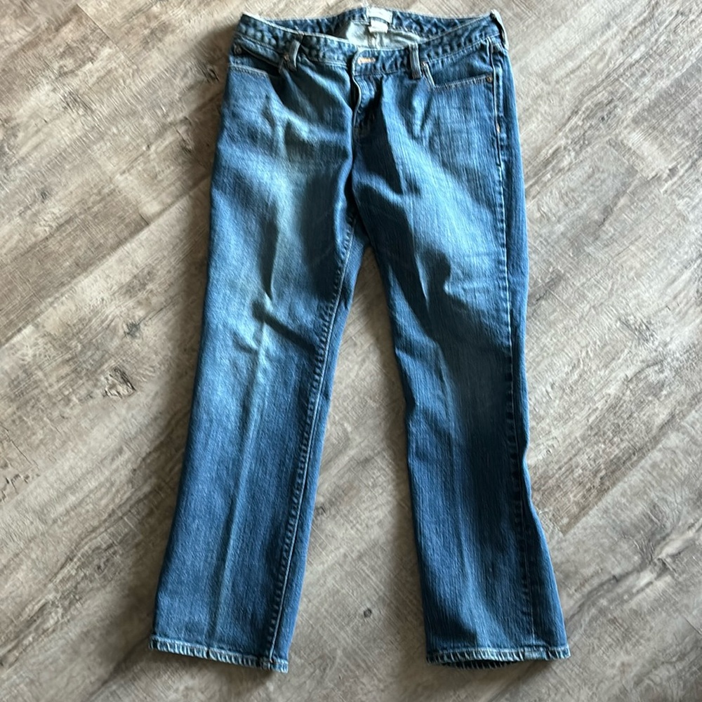 Women’s GAP curvy straight jeans size 12/31